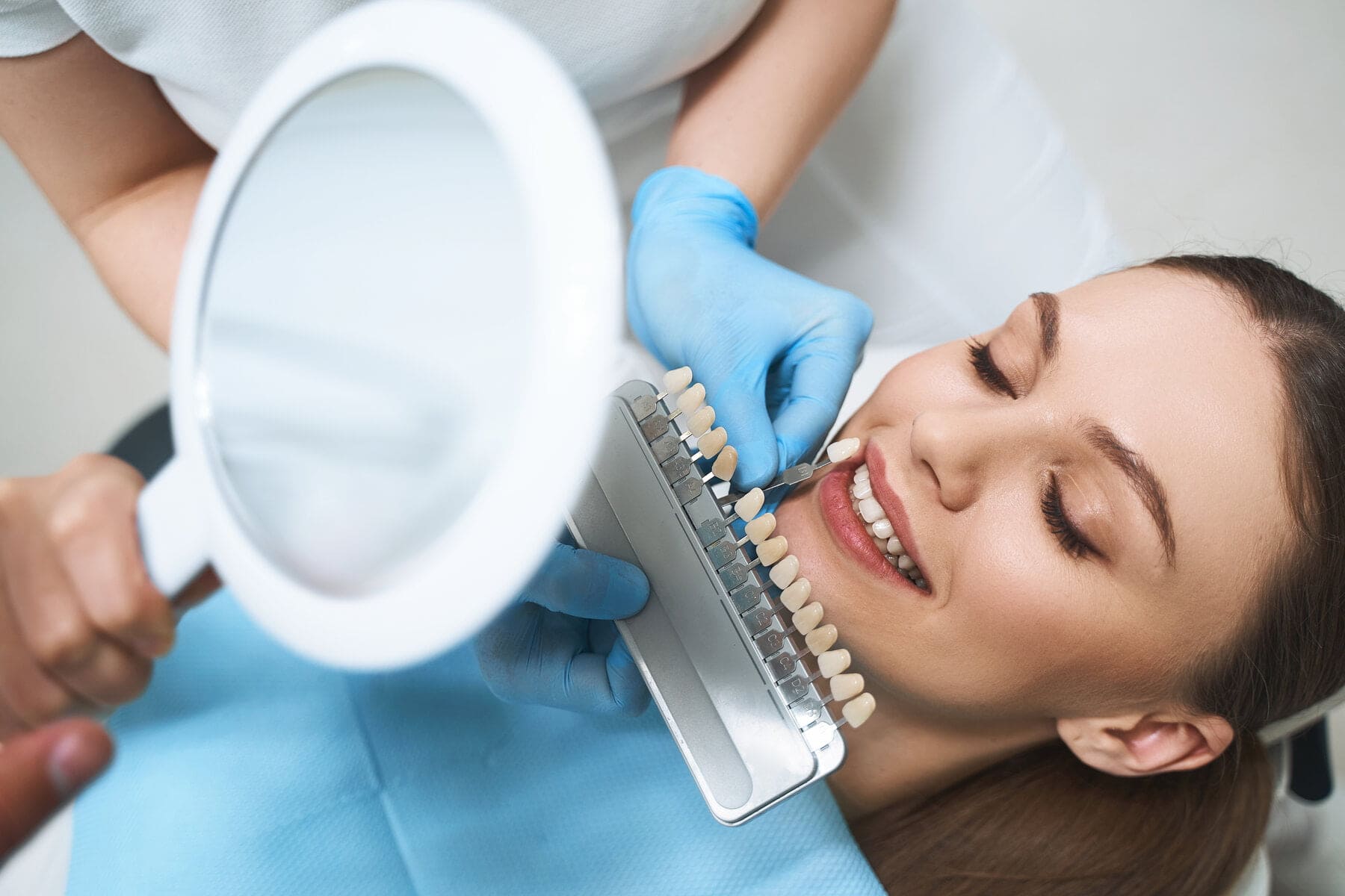 Foto që ilustron pajisjet e certifikuara të Trio Dental Center, klinika më e mirë për fasetat dentare në Shqipëri.